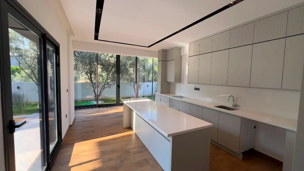 Kitchen area